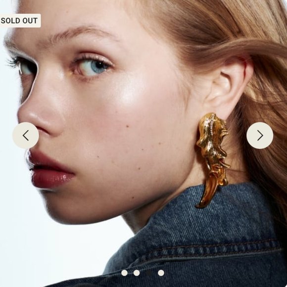 ZARA SPARKLY LEAF EARRINGS GOLD - Picture 2 of 6